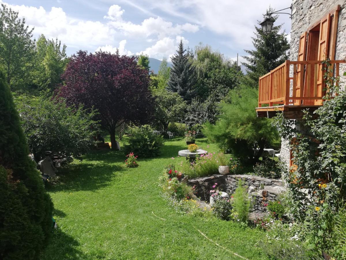B&B Et Apartments Moulin Du Martinet Гилестр Екстериор снимка
